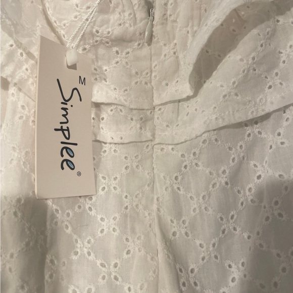 Off the shoulder lace dress - Picture 5 of 6